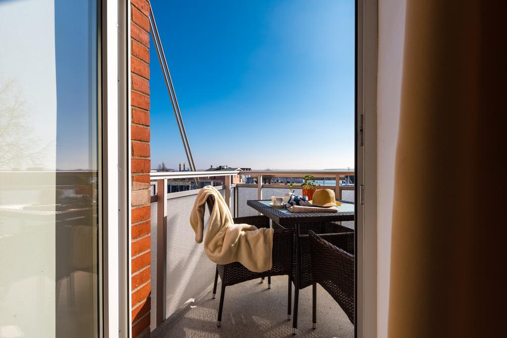 Hotel Boddenhus Garni Zingst Exterior photo